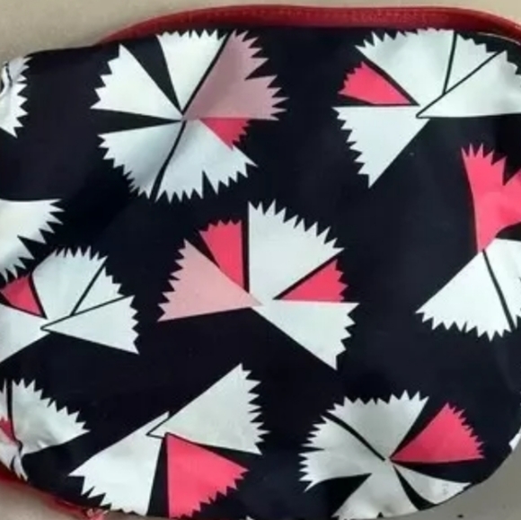 Marc by Marc Jacobs Pretty Nylon Pinwheel Natasha Mini Crossbody Bag- Black Mult - Picture 4 of 11